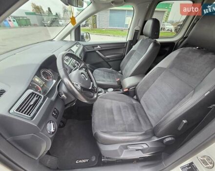 Белый Фольксваген Кадди, объемом двигателя 1.97 л и пробегом 263 тыс. км за 18700 $, фото 14 на Automoto.ua