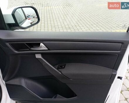 Белый Фольксваген Кадди, объемом двигателя 2 л и пробегом 140 тыс. км за 17900 $, фото 15 на Automoto.ua