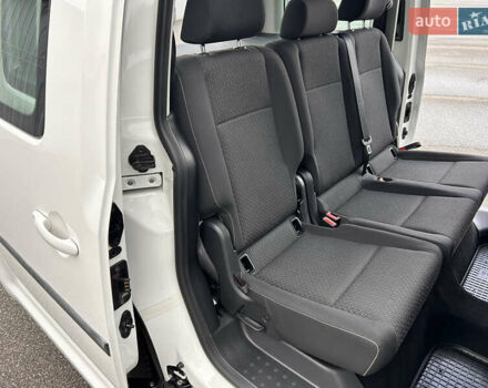 Белый Фольксваген Кадди, объемом двигателя 2 л и пробегом 167 тыс. км за 17500 $, фото 20 на Automoto.ua