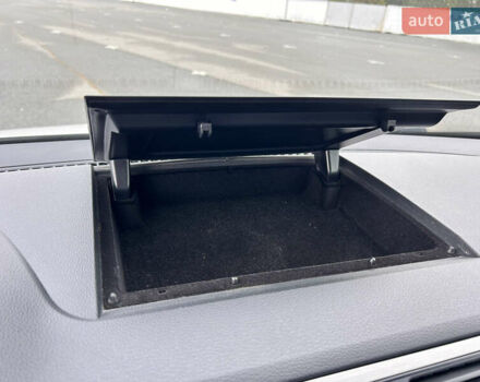 Белый Фольксваген Кадди, объемом двигателя 2 л и пробегом 167 тыс. км за 17500 $, фото 39 на Automoto.ua