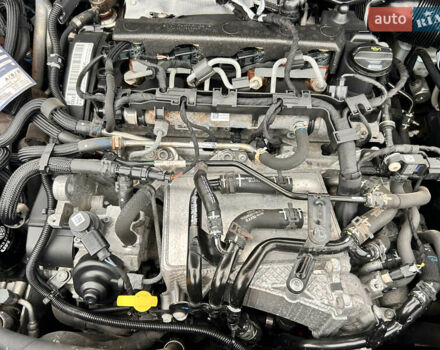 Белый Фольксваген Кадди, объемом двигателя 2 л и пробегом 167 тыс. км за 17500 $, фото 49 на Automoto.ua