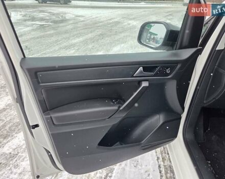 Білий Фольксваген Кадді, об'ємом двигуна 1.97 л та пробігом 263 тис. км за 16900 $, фото 13 на Automoto.ua