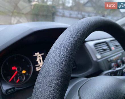 Белый Фольксваген Кадди, объемом двигателя 2 л и пробегом 260 тыс. км за 13900 $, фото 21 на Automoto.ua