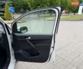 Белый Фольксваген Кадди, объемом двигателя 2 л и пробегом 202 тыс. км за 14350 $, фото 35 на Automoto.ua