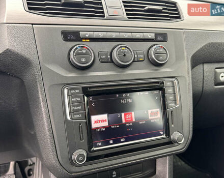 Белый Фольксваген Кадди, объемом двигателя 2 л и пробегом 167 тыс. км за 17500 $, фото 34 на Automoto.ua