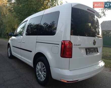 Белый Фольксваген Кадди, объемом двигателя 1.97 л и пробегом 196 тыс. км за 14550 $, фото 6 на Automoto.ua