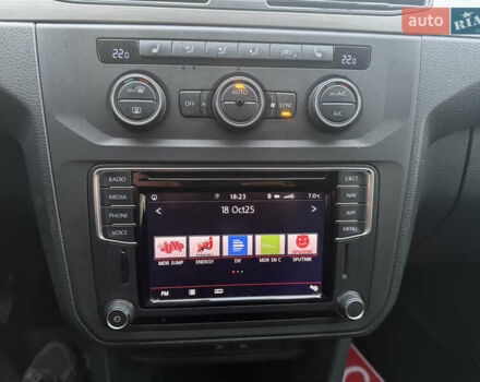 Білий Фольксваген Кадді, об'ємом двигуна 2 л та пробігом 205 тис. км за 16350 $, фото 21 на Automoto.ua