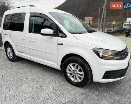 Белый Фольксваген Кадди, объемом двигателя 2 л и пробегом 285 тыс. км за 15900 $, фото 9 на Automoto.ua