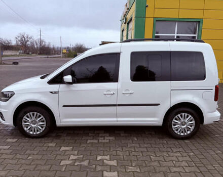 Білий Фольксваген Кадді, об'ємом двигуна 1.97 л та пробігом 187 тис. км за 17000 $, фото 6 на Automoto.ua