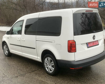 Белый Фольксваген Кадди, объемом двигателя 2 л и пробегом 229 тыс. км за 19777 $, фото 16 на Automoto.ua