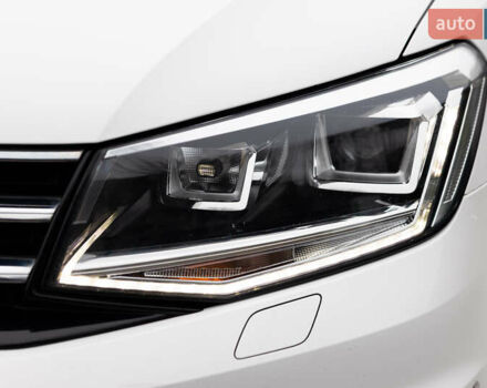 Белый Фольксваген Кадди, объемом двигателя 2 л и пробегом 215 тыс. км за 19800 $, фото 18 на Automoto.ua