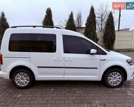 Білий Фольксваген Кадді, об'ємом двигуна 1.97 л та пробігом 187 тис. км за 17000 $, фото 9 на Automoto.ua