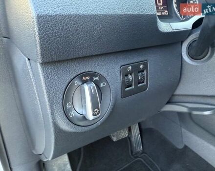 Белый Фольксваген Кадди, объемом двигателя 1.97 л и пробегом 149 тыс. км за 20300 $, фото 34 на Automoto.ua