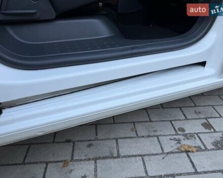 Белый Фольксваген Кадди, объемом двигателя 1.97 л и пробегом 149 тыс. км за 20300 $, фото 24 на Automoto.ua