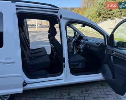 Белый Фольксваген Кадди, объемом двигателя 1.97 л и пробегом 149 тыс. км за 20300 $, фото 53 на Automoto.ua