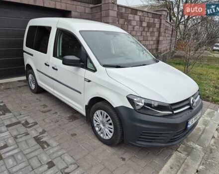 Белый Фольксваген Кадди, объемом двигателя 1.6 л и пробегом 126 тыс. км за 14300 $, фото 1 на Automoto.ua