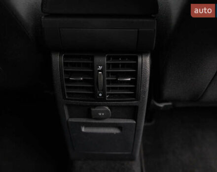 Белый Фольксваген Кадди, объемом двигателя 2 л и пробегом 215 тыс. км за 19800 $, фото 70 на Automoto.ua