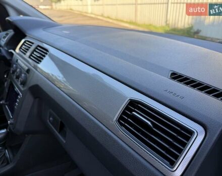 Белый Фольксваген Кадди, объемом двигателя 1.97 л и пробегом 149 тыс. км за 20300 $, фото 32 на Automoto.ua