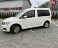 Белый Фольксваген Кадди, объемом двигателя 2 л и пробегом 150 тыс. км за 21600 $, фото 2 на Automoto.ua