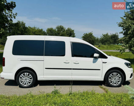 Белый Фольксваген Кадди, объемом двигателя 2 л и пробегом 47 тыс. км за 20500 $, фото 1 на Automoto.ua
