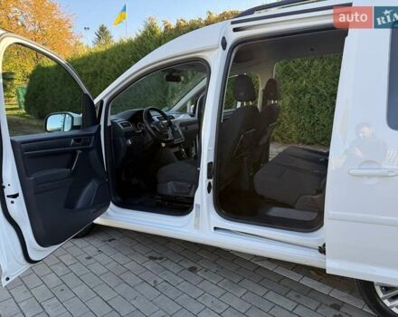 Белый Фольксваген Кадди, объемом двигателя 1.97 л и пробегом 149 тыс. км за 20300 $, фото 54 на Automoto.ua