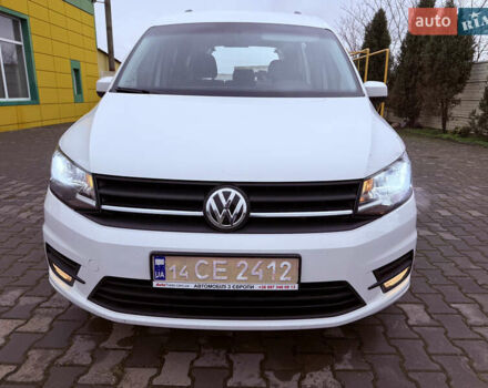 Білий Фольксваген Кадді, об'ємом двигуна 1.97 л та пробігом 187 тис. км за 17000 $, фото 1 на Automoto.ua
