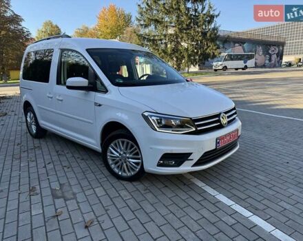 Белый Фольксваген Кадди, объемом двигателя 2 л и пробегом 149 тыс. км за 21200 $, фото 1 на Automoto.ua