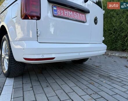 Белый Фольксваген Кадди, объемом двигателя 2 л и пробегом 149 тыс. км за 21200 $, фото 9 на Automoto.ua