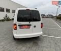 Белый Фольксваген Кадди, объемом двигателя 2 л и пробегом 150 тыс. км за 21600 $, фото 7 на Automoto.ua