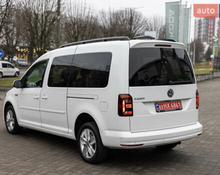 Белый Фольксваген Кадди, объемом двигателя 2 л и пробегом 215 тыс. км за 19800 $, фото 6 на Automoto.ua