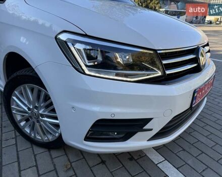 Белый Фольксваген Кадди, объемом двигателя 2 л и пробегом 149 тыс. км за 21200 $, фото 13 на Automoto.ua