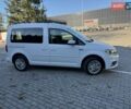 Белый Фольксваген Кадди, объемом двигателя 2 л и пробегом 149 тыс. км за 21200 $, фото 2 на Automoto.ua