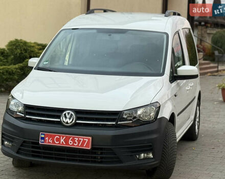 Білий Фольксваген Кадді, об'ємом двигуна 2 л та пробігом 205 тис. км за 16350 $, фото 1 на Automoto.ua