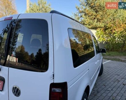 Белый Фольксваген Кадди, объемом двигателя 1.97 л и пробегом 149 тыс. км за 20300 $, фото 6 на Automoto.ua