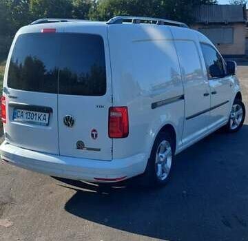 Белый Фольксваген Кадди, объемом двигателя 2 л и пробегом 212 тыс. км за 16650 $, фото 5 на Automoto.ua
