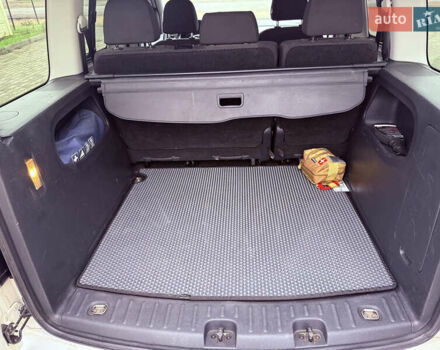 Білий Фольксваген Кадді, об'ємом двигуна 1.97 л та пробігом 187 тис. км за 17000 $, фото 15 на Automoto.ua