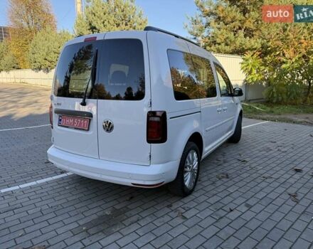 Белый Фольксваген Кадди, объемом двигателя 1.97 л и пробегом 149 тыс. км за 20300 $, фото 63 на Automoto.ua