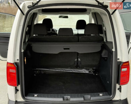 Белый Фольксваген Кадди, объемом двигателя 1.97 л и пробегом 171 тыс. км за 18200 $, фото 42 на Automoto.ua