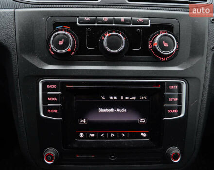 Білий Фольксваген Кадді, об'ємом двигуна 1.97 л та пробігом 221 тис. км за 16700 $, фото 21 на Automoto.ua