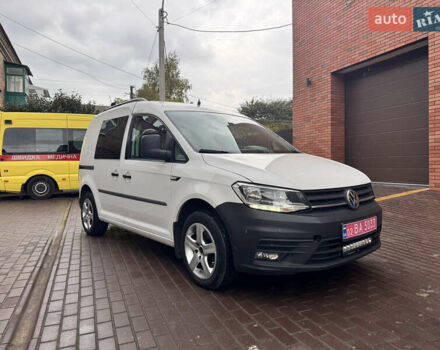 Фольксваген Кадди 2020 в Киеве на Automoto.ua Белый Фольксваген Кадди, объемом двигателя 2 л и пробегом 218 тыс. км за 15581 $, фото 11 на Automoto.ua