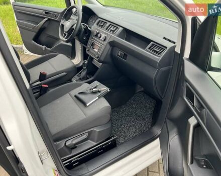 Фольксваген Кадди 2020 в Львове на Automoto.ua Белый Фольксваген Кадди, объемом двигателя 1.4 л и пробегом 60 тыс. км за 13999 $, фото 16 на Automoto.ua