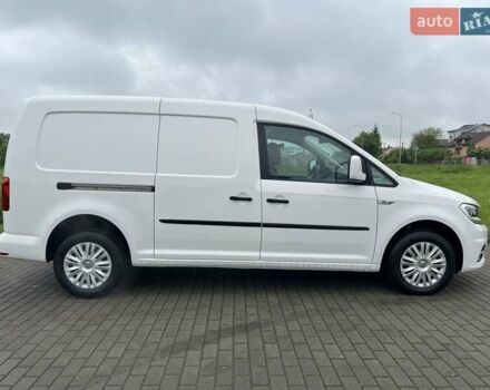 Фольксваген Кадди 2020 в Львове на Automoto.ua Белый Фольксваген Кадди, объемом двигателя 1.4 л и пробегом 60 тыс. км за 13999 $, фото 2 на Automoto.ua