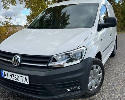 Белый Фольксваген Кадди, объемом двигателя 1.97 л и пробегом 185 тыс. км за 18700 $, фото 1 на Automoto.ua