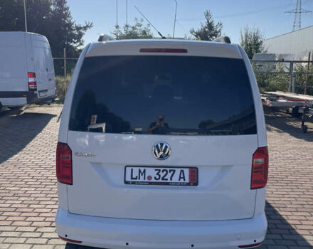 Фольксваген Кадди 2020 в Мукачеве на Automoto.ua Белый Фольксваген Кадди, объемом двигателя 1.97 л и пробегом 231 тыс. км за 16500 $, фото 13 на Automoto.ua