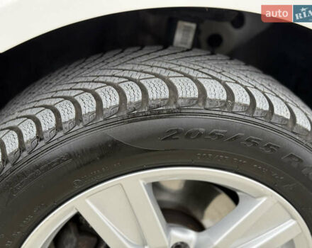 Белый Фольксваген Кадди, объемом двигателя 1.97 л и пробегом 171 тыс. км за 18200 $, фото 22 на Automoto.ua