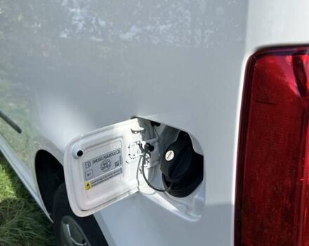 Белый Фольксваген Кадди, объемом двигателя 1.97 л и пробегом 185 тыс. км за 18700 $, фото 27 на Automoto.ua