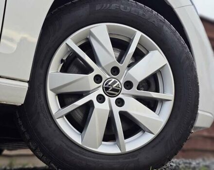 Белый Фольксваген Кадди, объемом двигателя 1.97 л и пробегом 183 тыс. км за 22950 $, фото 12 на Automoto.ua