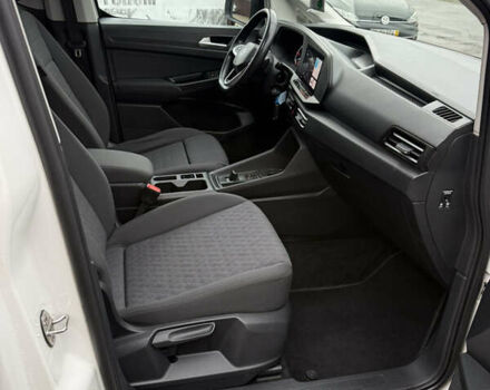 Белый Фольксваген Кадди, объемом двигателя 2 л и пробегом 240 тыс. км за 22500 $, фото 25 на Automoto.ua