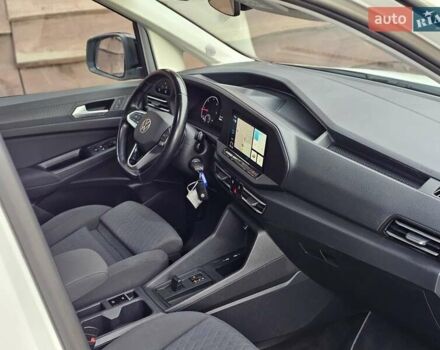 Белый Фольксваген Кадди, объемом двигателя 1.97 л и пробегом 183 тыс. км за 22950 $, фото 44 на Automoto.ua