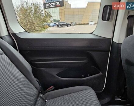 Белый Фольксваген Кадди, объемом двигателя 2 л и пробегом 203 тыс. км за 26300 $, фото 26 на Automoto.ua